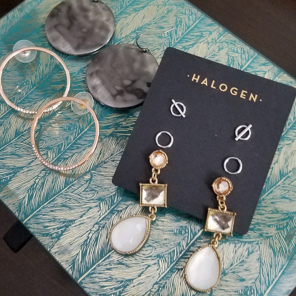 Earrings. Various styles. Lot of 6 pairs.